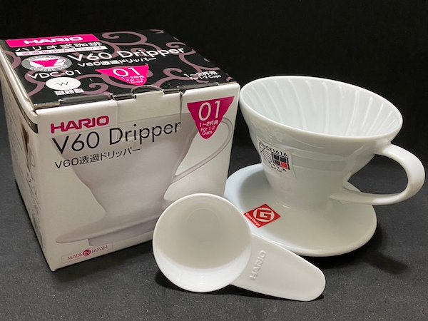 HARIO V60濾杯 陶瓷－白色  1-2人份 (日本製)